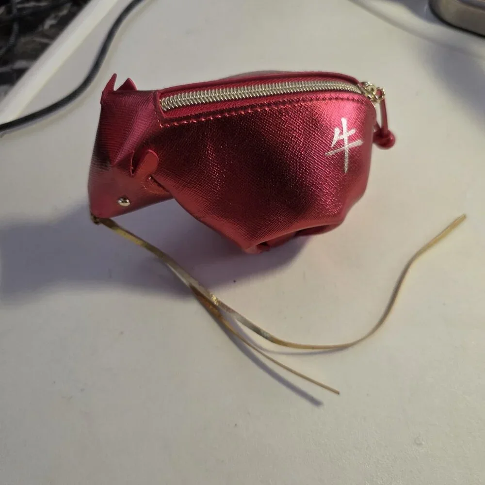 Estee Lauder Chinese New Year 2021 Ltd Ed Red Ox Coin Purse Makeup Pouch - Picture 2 of 7